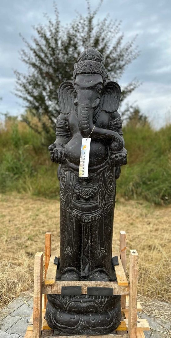 Kraftvoller Ganesha Elefantengott Steinskulptur - 150 cm
